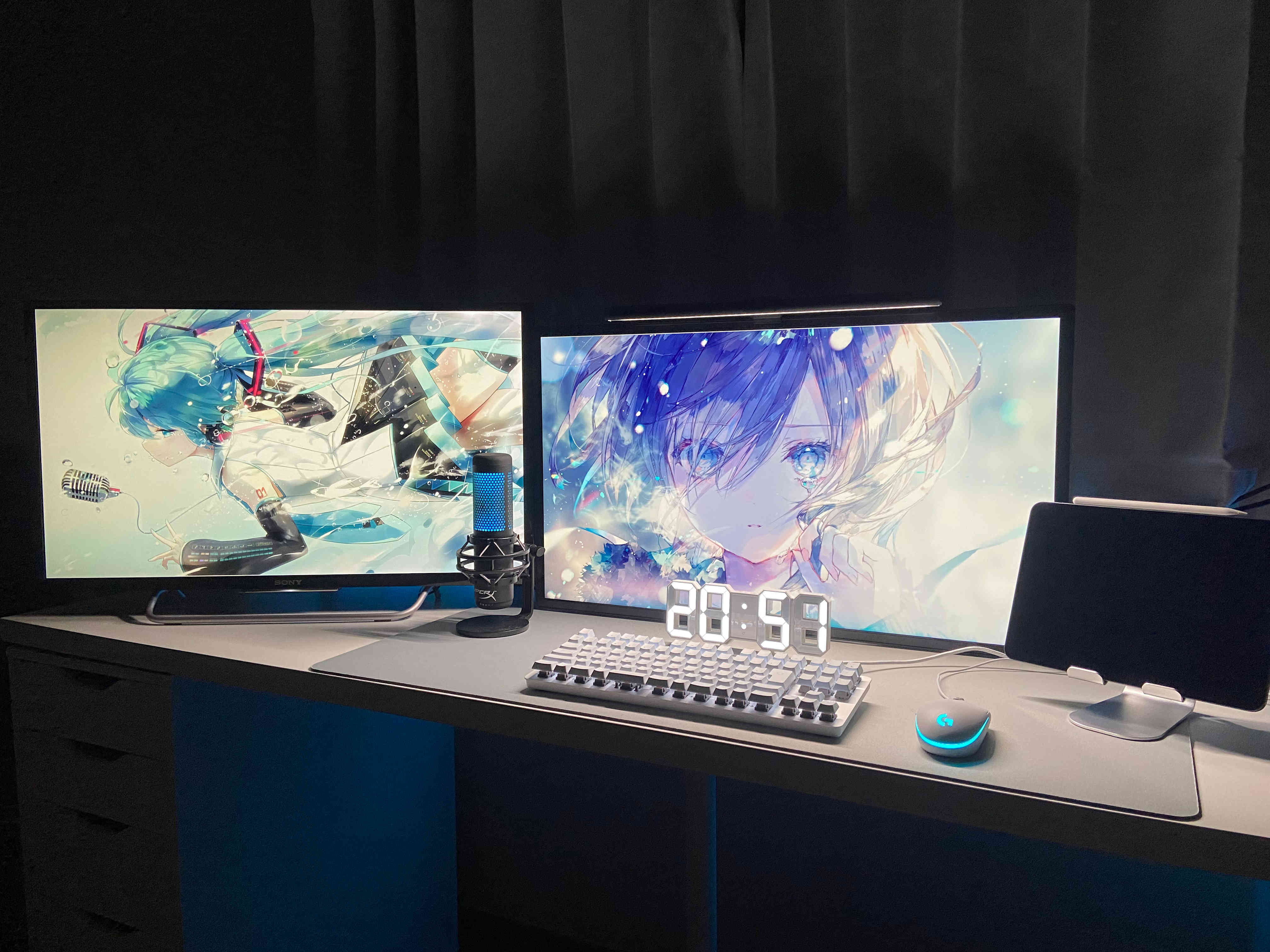 �X�N���[���o�[�Ɩ�����